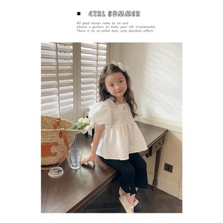 Set áo xốp trắng quần loe bé gái