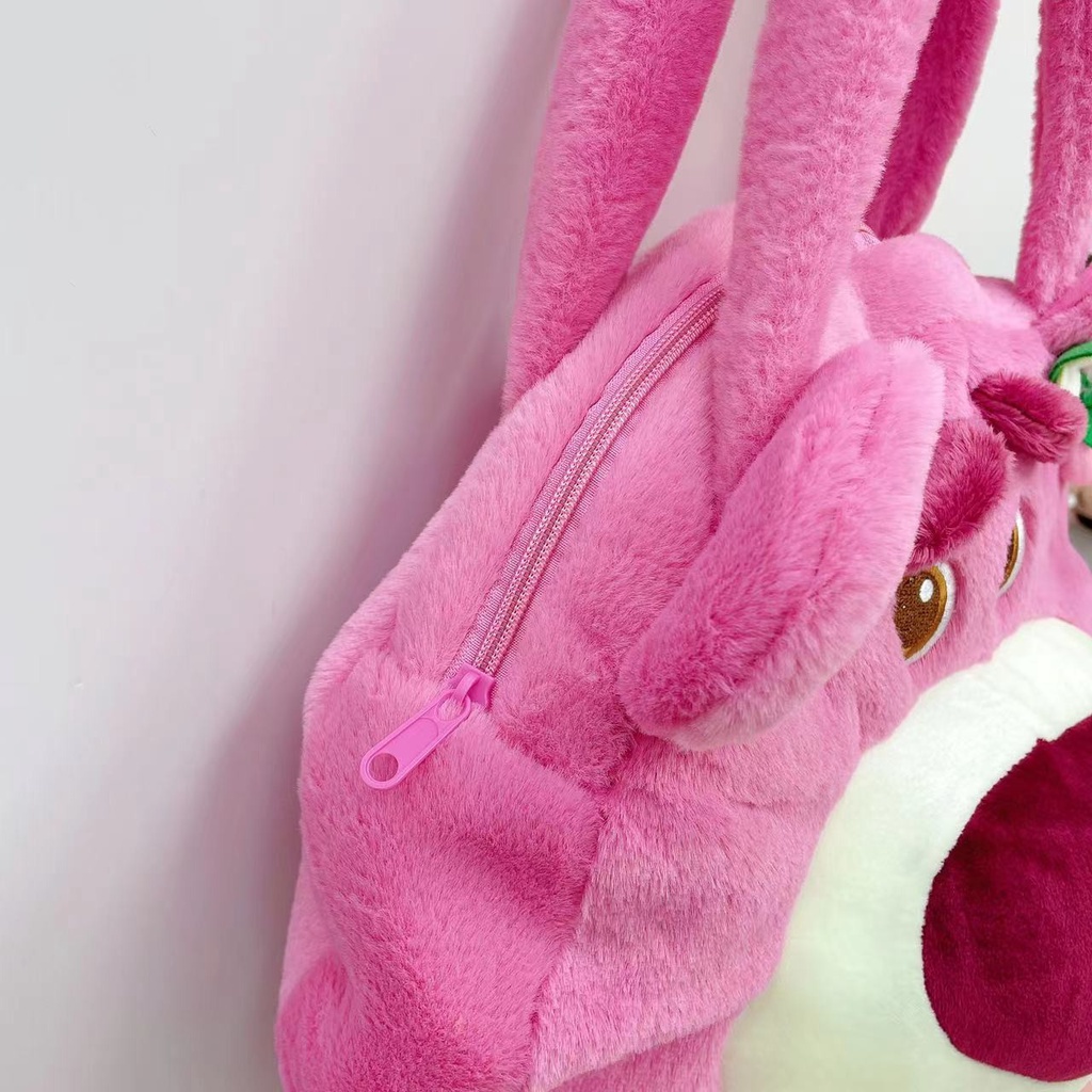 Túi đeo vai gấu dâu to size 30cm đựng nhiều đồ siêu dễ thương, túi xách phú lông họa tiết Lotso mẫu mới _ Ting Ting