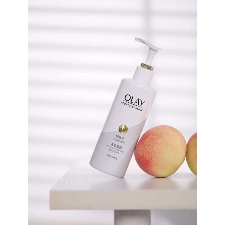 Dưỡng thể siêu trắng da OLAY B3+ Vitamin C Optic Glow - Chai 250ML