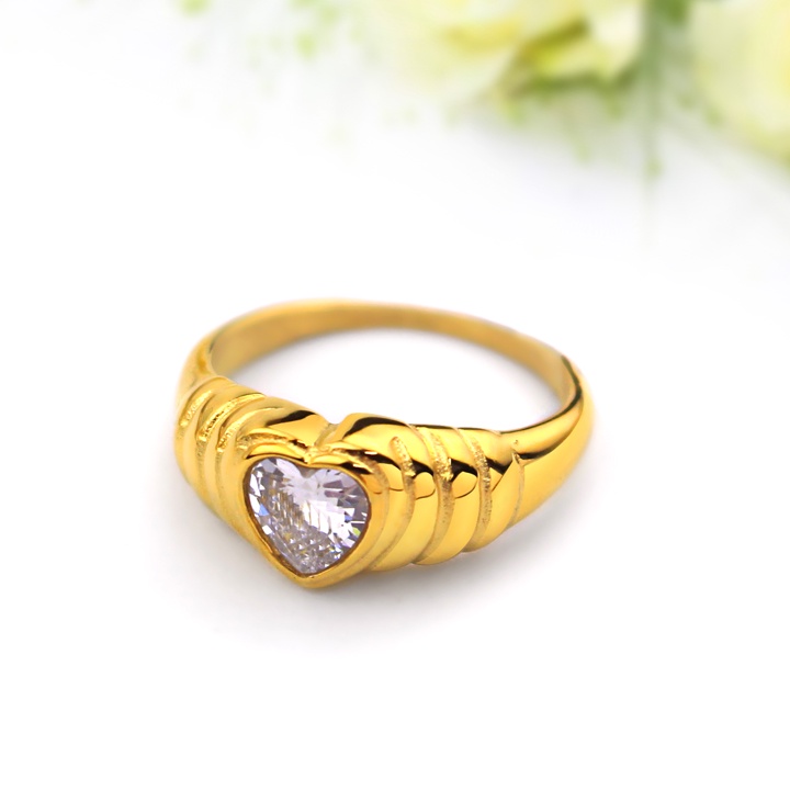 Nhẫn titan ko đEn siêu xinh NT101