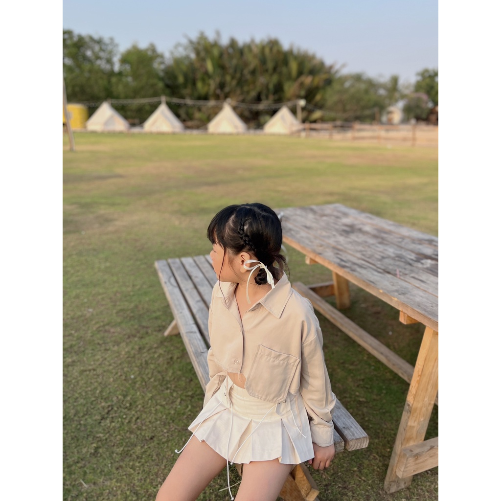 Áo sơ mi croptop tay dài với túi đựng đồ GLEE TOP - Thời trang cho Mẹ & Bé - A-43