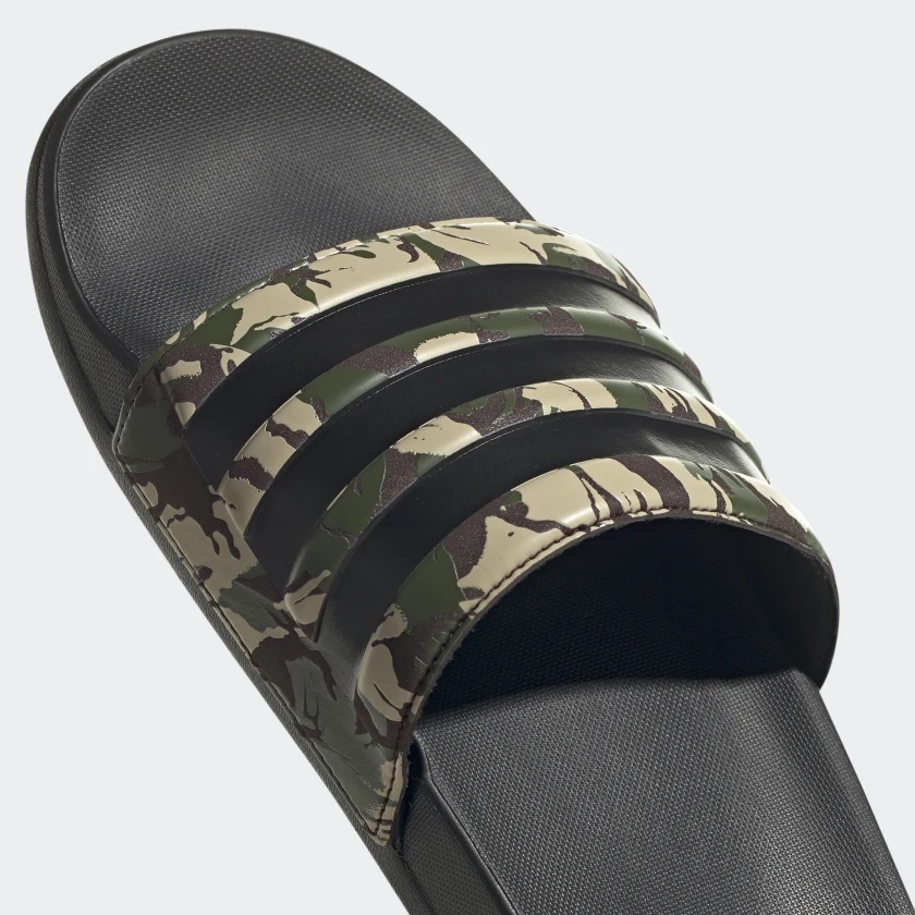 Dép quay ngang Adidas Adilette Comfort - Màu xanh lá