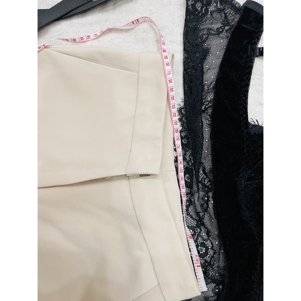 Pass quần loe màu nude sữa size S dài 99cm