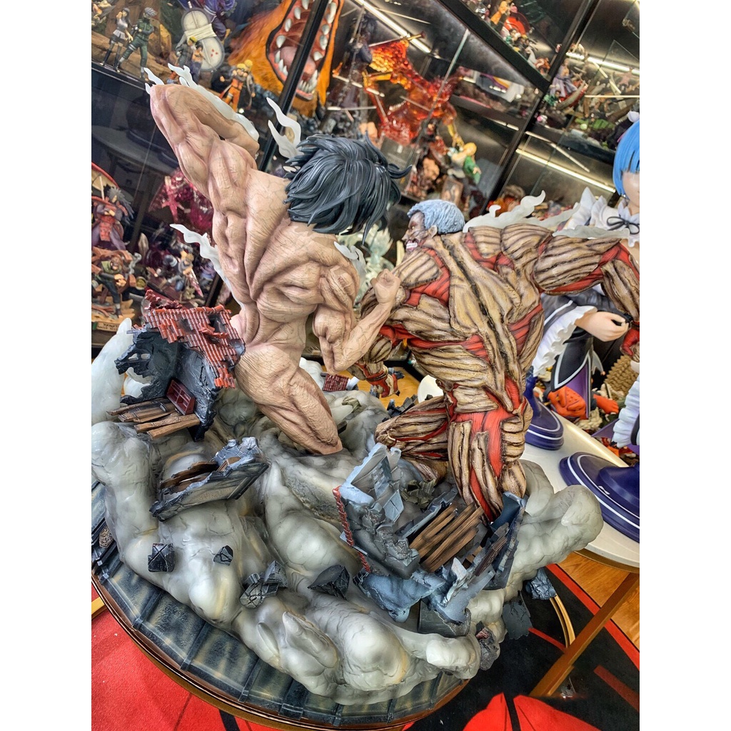 Mô hình eren vs titan thiết giáp - mô hình Attack On Titan