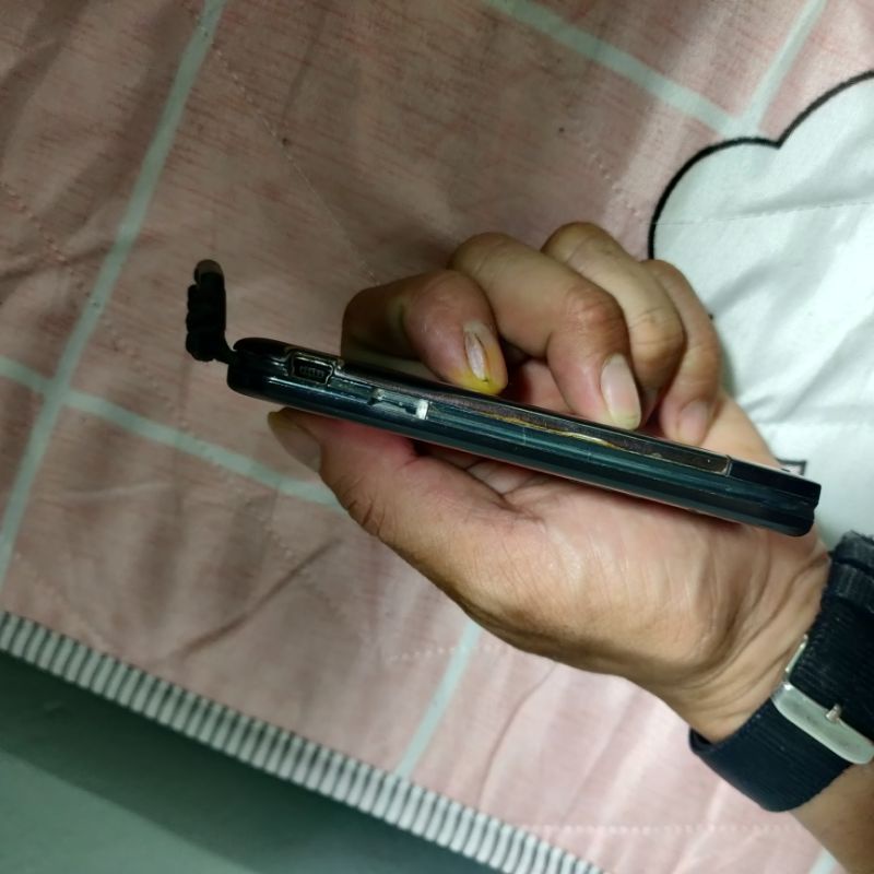 Xác motorola L6 treo boot loader