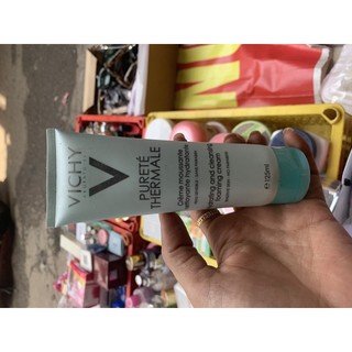 Sữa rửa mat vichy.125ml.cua pháp hdnnsnbsbbsnbsnjnsnsnsnsnnsnsbsbdhbdjdjhehebbesjhsbsbshshshhdjidjdjejshhwhwhwhhwhhsbsbs