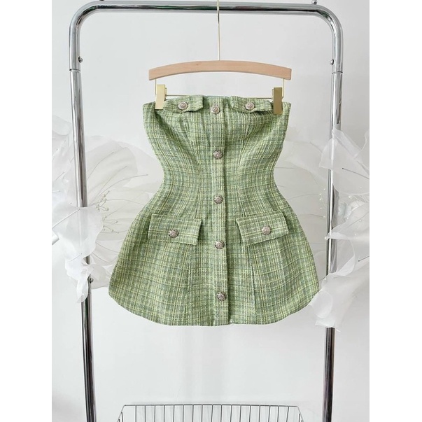 Áo Thun Tay Ngắn Croptop Gấu Dâu Hoạt Hình Cực Căng Đét