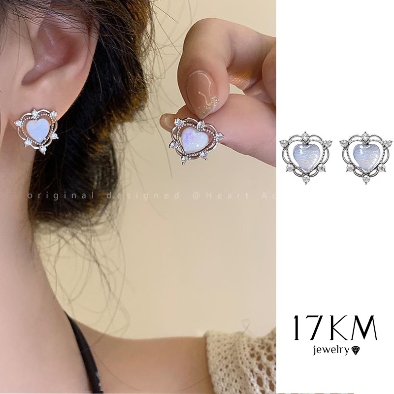 Khuyên tai 17KM mặt hình trái tim đính đá zircon