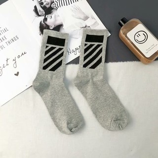 Tất cotton kẻ sọc trắng đen thoáng khí thoải mái hợp thời trang bé trai