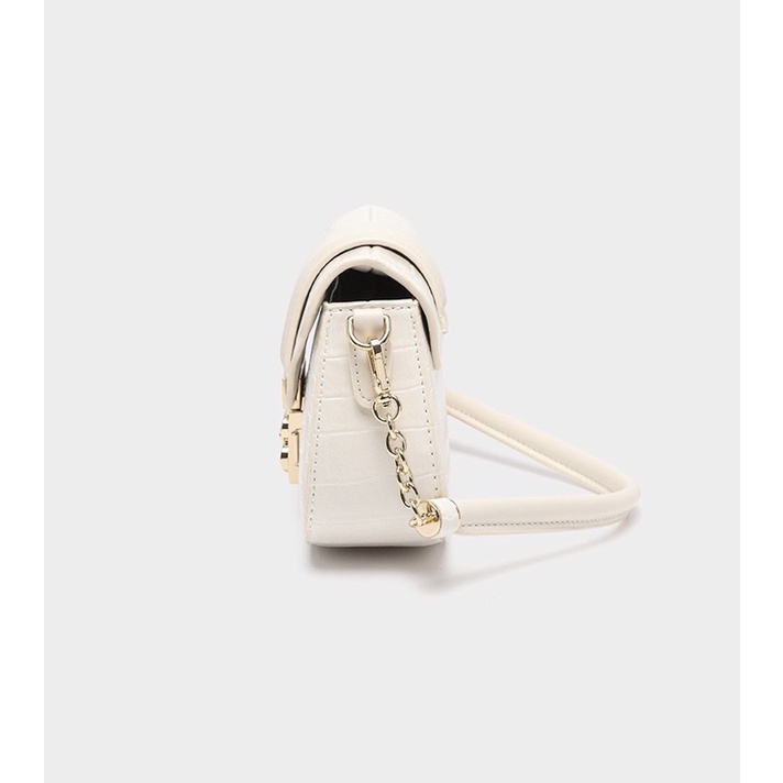 Túi đeo chéo chữ BB sang trọng