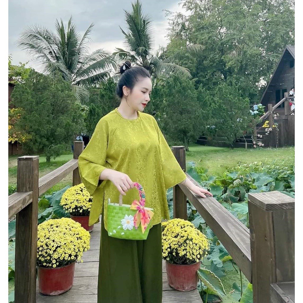 Bộ đi lễ chùa nữ áo vải lua phối quần suông lụa màu xanh đủ size S M L mẫu mới nhất 2023