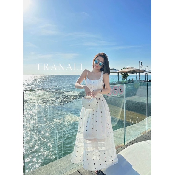 Đầm maxi 2 dây cột nơ vai hoạ tiết viền chân ren
