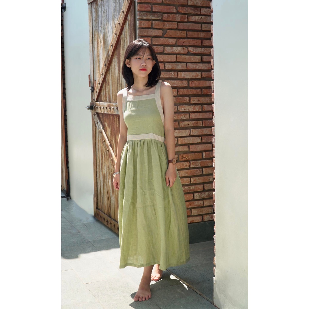 Đầm 2 dây Linen tưng hở lưng - Nhà Của Moon