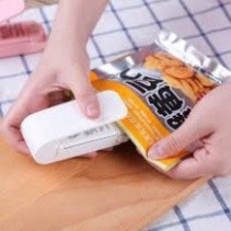 Máy hàn miệng túi mini tiện lợi