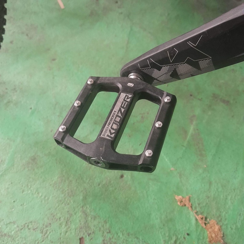 Pedal KOOZER PD50 Hợp Kim Nhôm 3 Vòng Bi