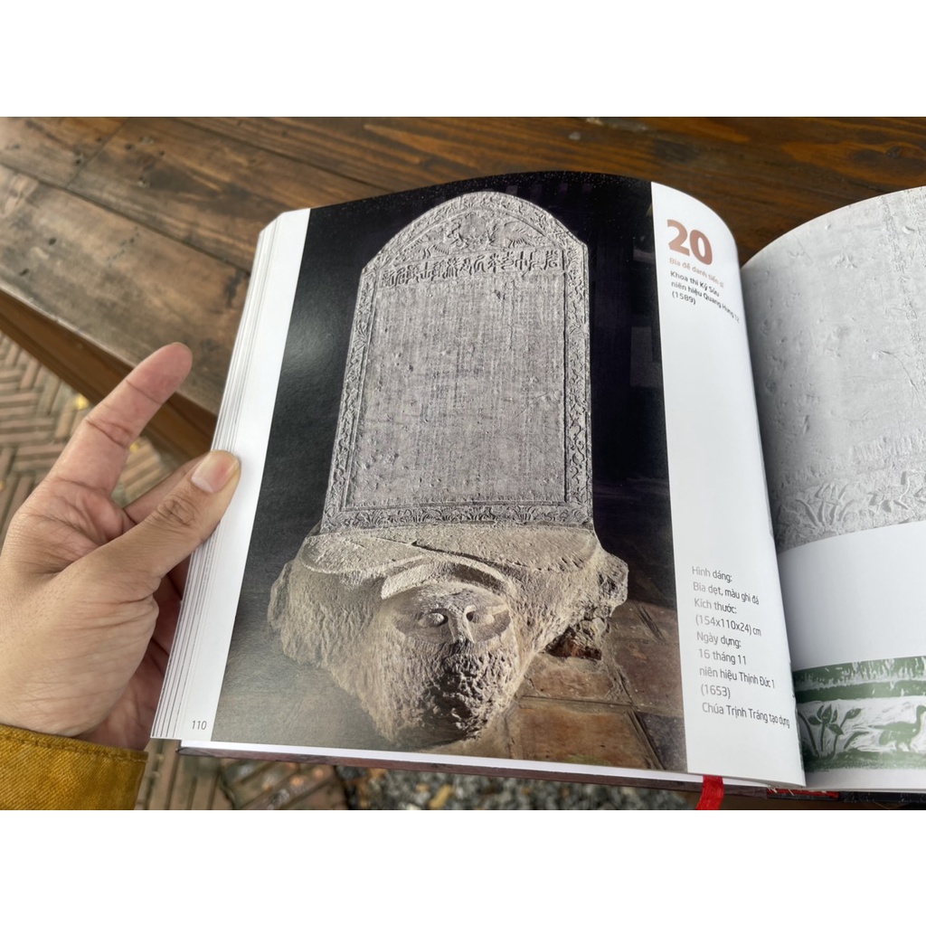 Sách - (Bìa cứng – in màu) Nét Việt trên bia Tiến sĩ Văn Miếu - Quốc Tử Giám – NXB Mỹ Thuật