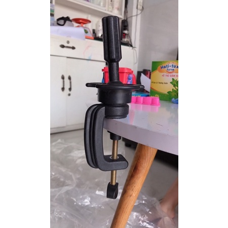 Giá đỡ đầu canh kẹp bàn -eto đầu manocanh