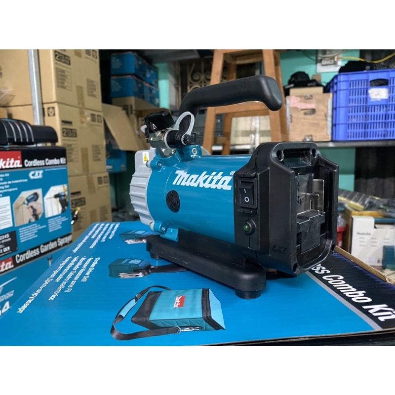 Máy hút chân không dùng pin 18V Makita DVP180Z