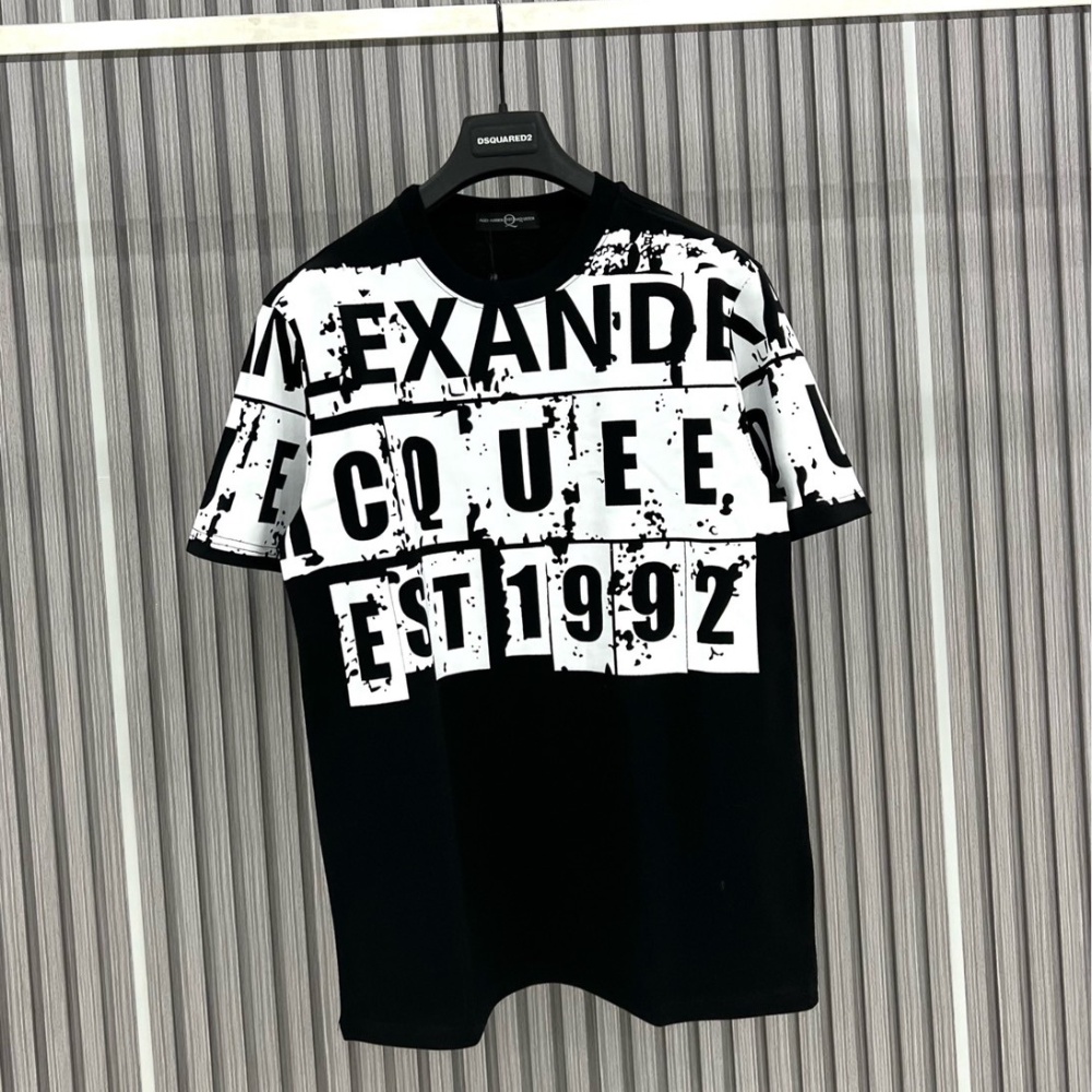 Áo Thun Cotton Mcqueen Chữ Loang Chất Mát Mịn Thoáng Mát