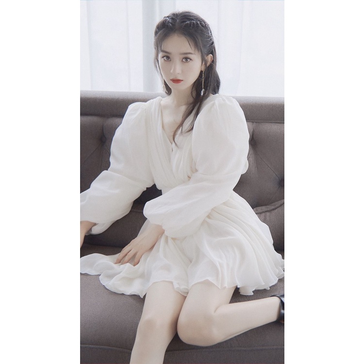 Zhao Liying Đầm Tay Phồng Ôm Eo Màu Trắng Nhạt Phong Cách Pháp Sang Trọng Thời Trang Xuân Hè 2023