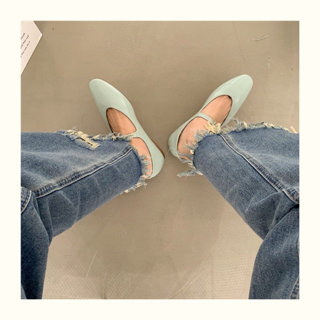 Giày Da Đế Bằng Phối Khóa Cài Màu Bạc Phong Cách Pháp Thời Trang Cho Nữ