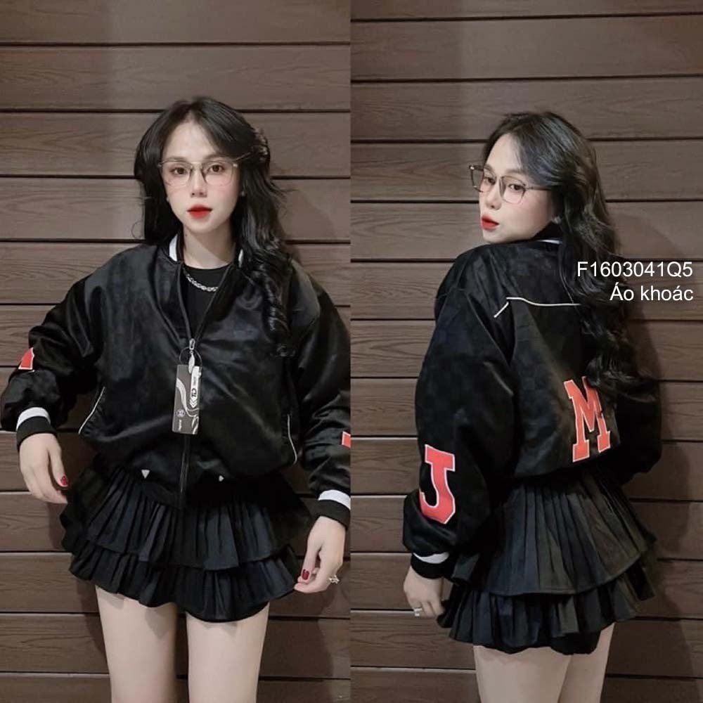 Áo khoác lưng phối chữ M tay dài bo