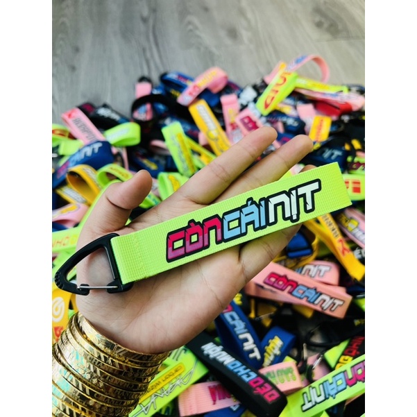 Dây Móc Chìa Khoá Xe Chữ ConCaiNit vui nhộn