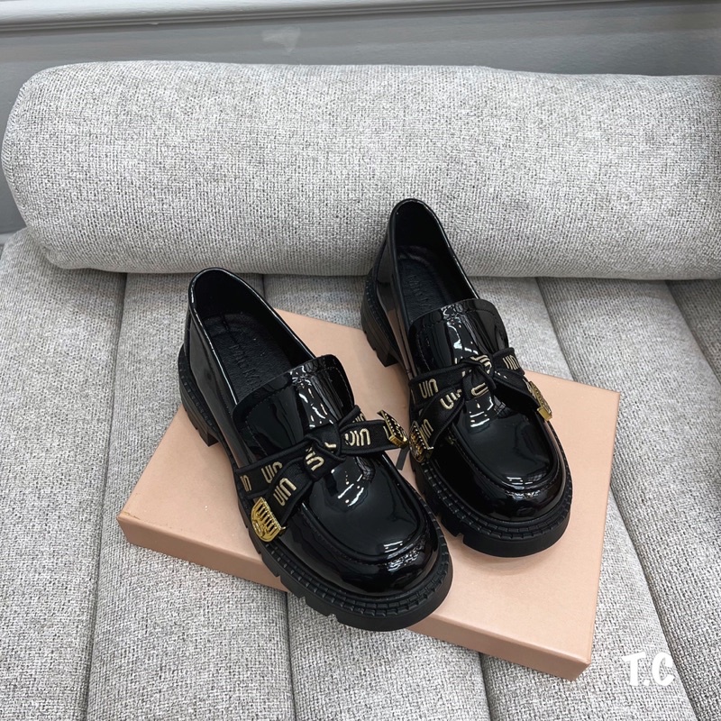 GIÀY MOCA MIUMIU DA BÓNG