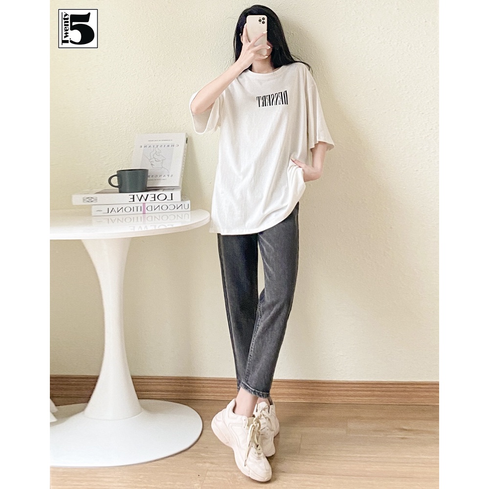 Áo thun nữ cổ tròn dáng rộng tay lỡ họa tiết in chữ Twentyfive 4531