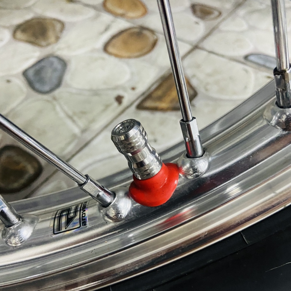 Nắp Van Vòi Inox Salaya, Cao Su Lót Vành Chống Trầy Gắn Được Cho Mọi Loại Xe Máy