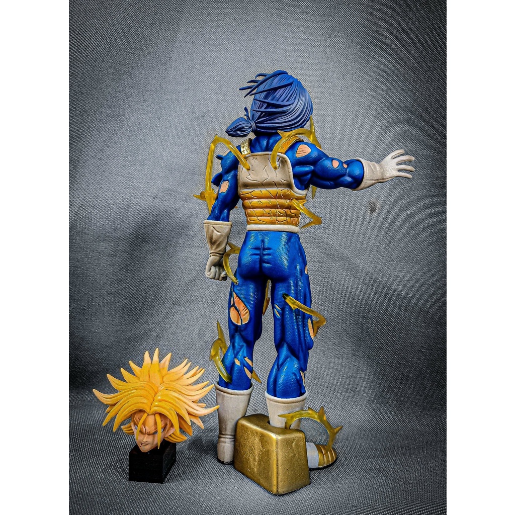 Mô hình Future Trunks Calic có 2 đầu thay nhân vật Dragon Ball 7 viên ngọc rồng