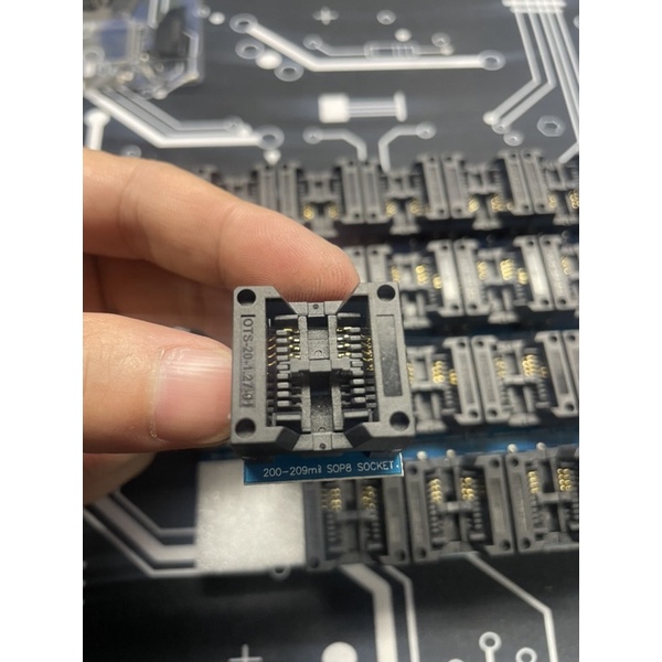 Đế nạp rom bios 8 chân thường 200-209mil