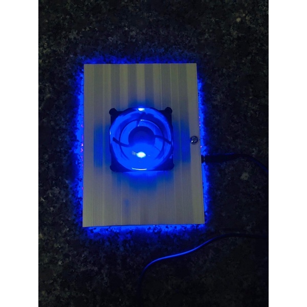 Đèn bể cá có wifi