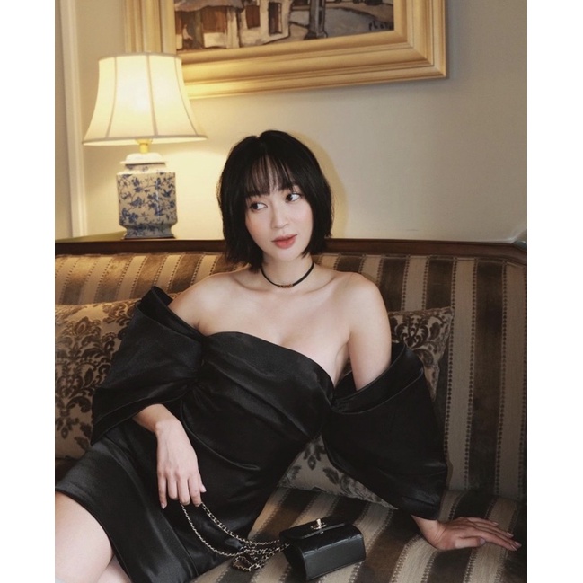 Váy dự tiệc đen láp lánh trễ vai Sassstudio XS