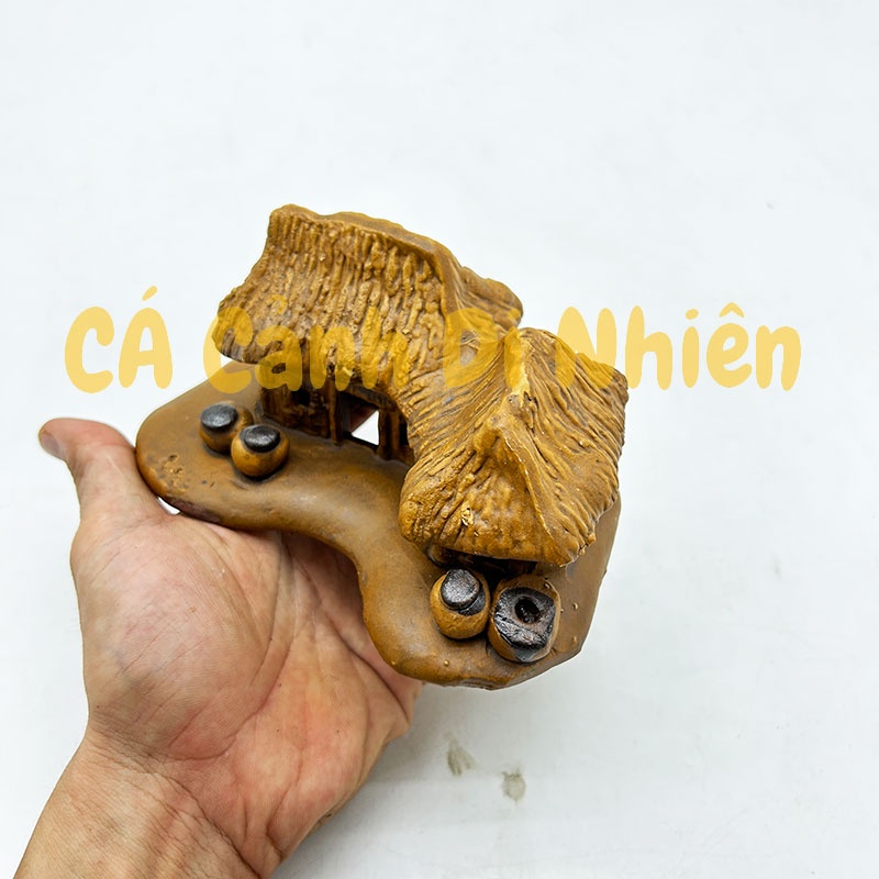Nhà rơm đôi làm tiểu cảnh trang trí cho bể cá mini size 15x9 cm bằng gốm sứ BTD1-69
