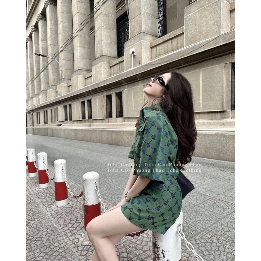 SET ÁO CROPTOP CỔ VEST DẬP HOA VĂN CHÌM + QUẦN SHORT DẬP HOA VĂN CHÌM (TH)