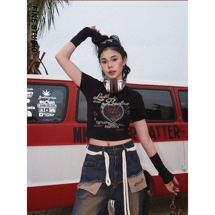 Áo Thun Ngắn Tay Hở Vai Dáng Ôm Thời Trang Mùa Hè Hàng Mới Dành Cho Bạn Nữ