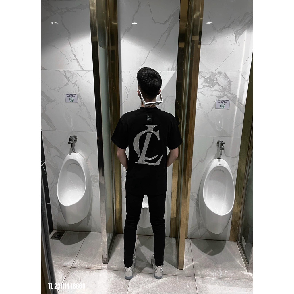 2023 Áo Thun LV Louboutin ft Chirtian SS23 Nan Nữ In in chữ Luôn Vui Tươi