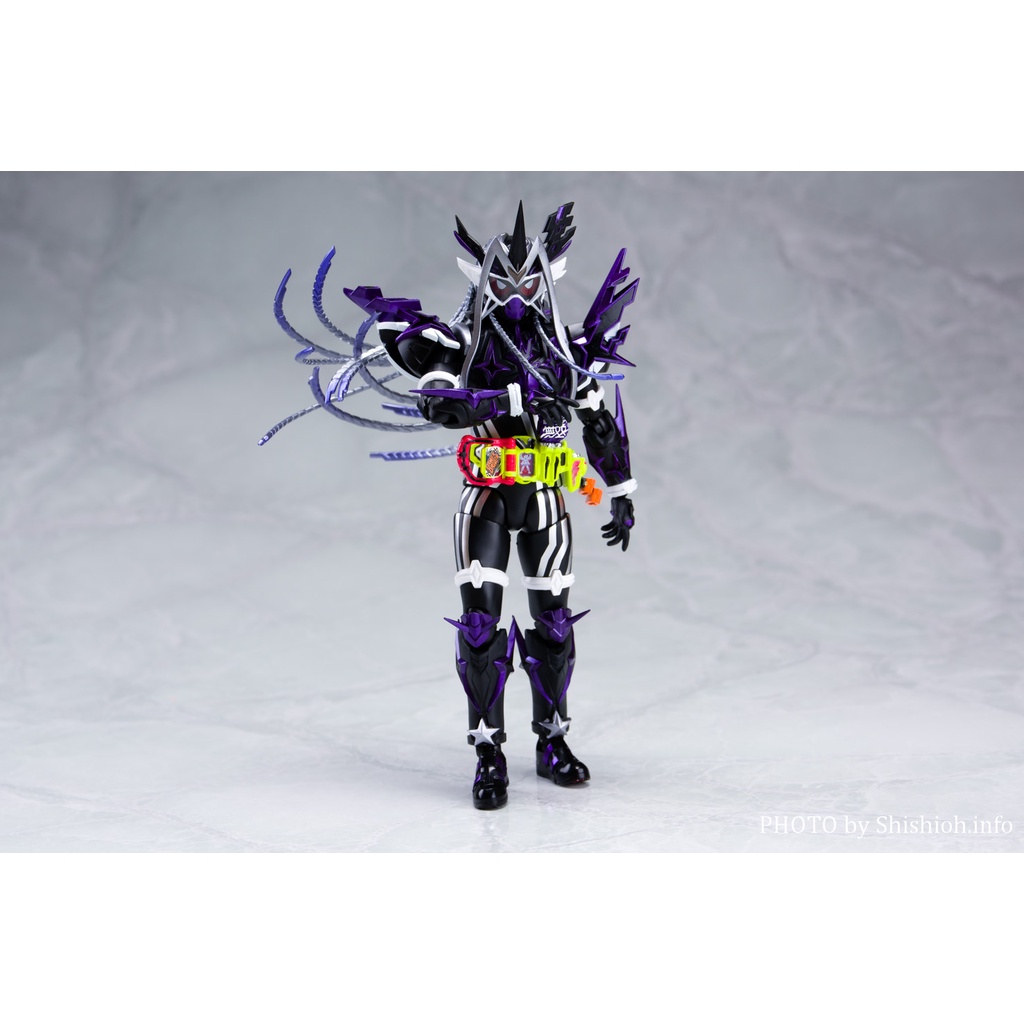 Mô hình S.H.Figuarts Kamen Rider Genm Musou Gamer - SHF Kamen Rider Ex-aid chính hãng