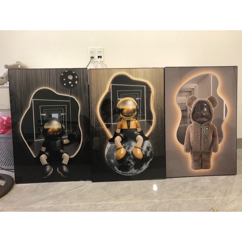 Tranh Bearbrick chất liệu tráng gương cao cấp, trang trí treo tường phòng khách, phòng ngủ, decor sang trọng