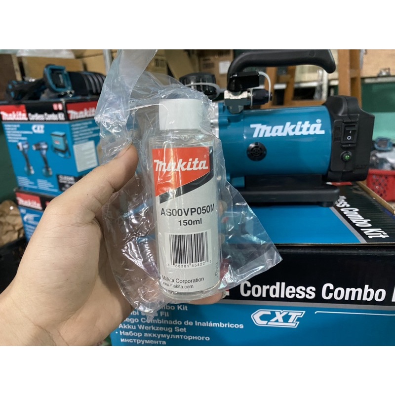 Máy hút chân không dùng pin 18V Makita DVP180Z