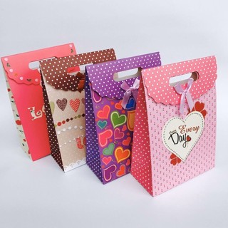 Túi giấy đựng quà tặng