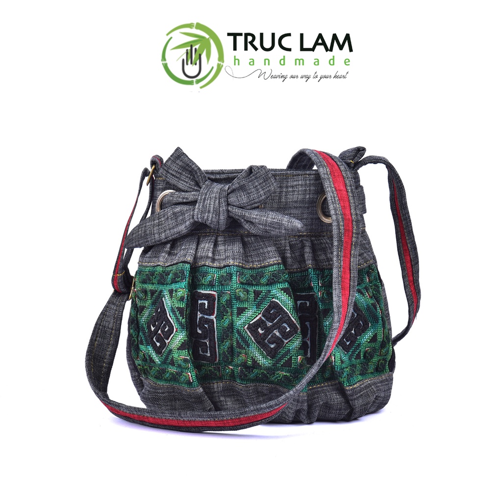 Túi Đeo Chéo Thời Trang Nữ Vải Gai Can Yếm Thổ Cẩm Cổ Thêu Tay Miệng Dây Rút Thắt Nơ DOCUTCT101 Trúc Lâm Handmade