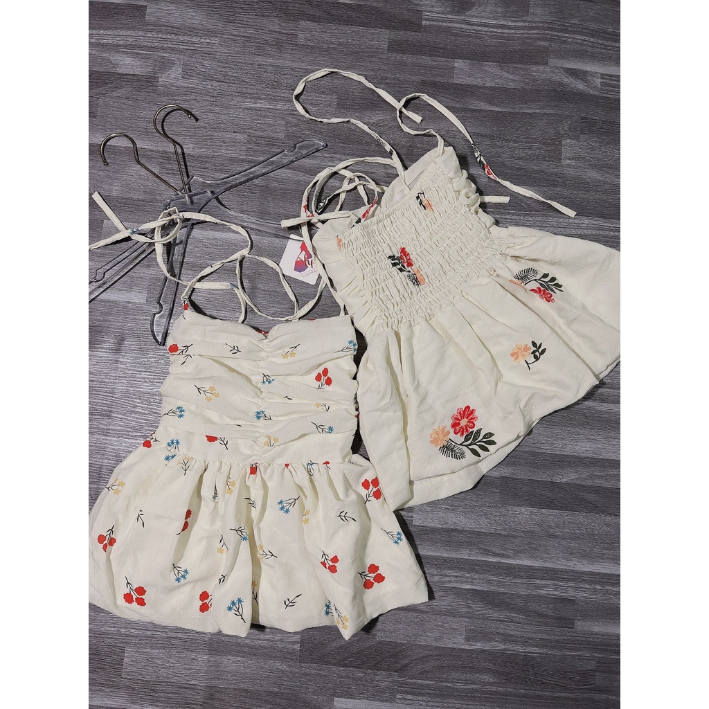 Áo 2 dây hoa xoè , áo nữ body không mút VD934