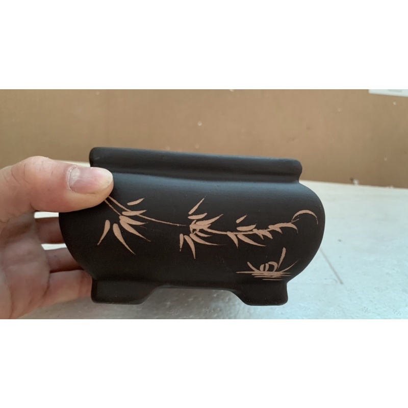 Chậu vuông khum chân quỳ gốm bát tràng