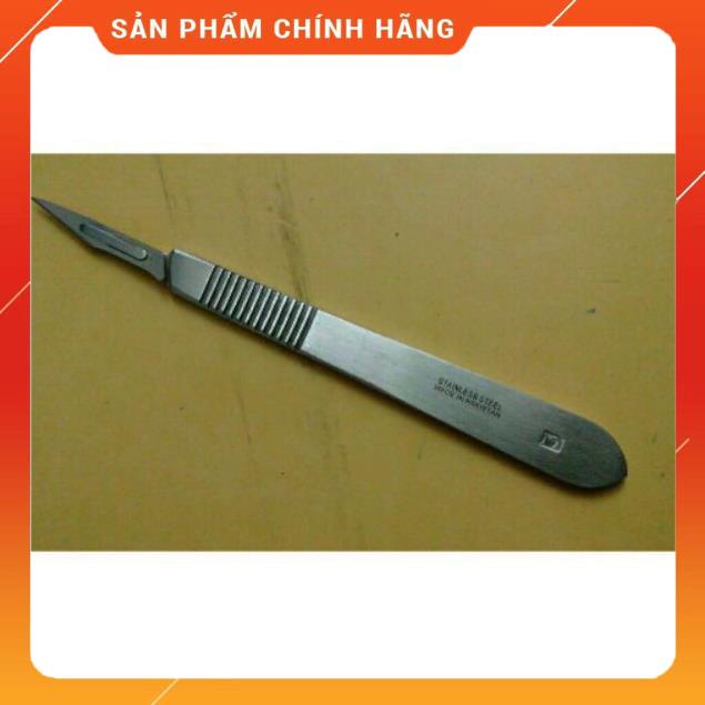 Cán dao mổ số 3 kèm lưỡi dao mổ