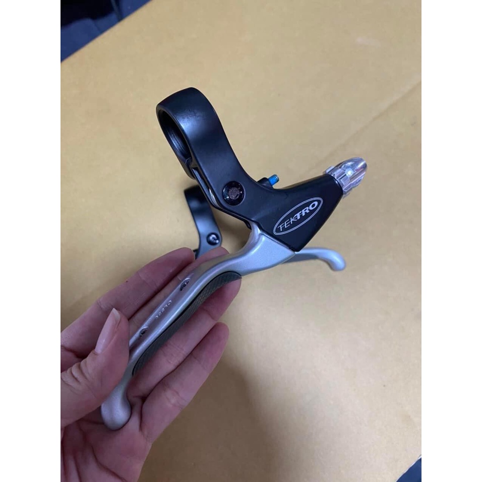 Cặp tay phanh thắng xe đạp Tektro