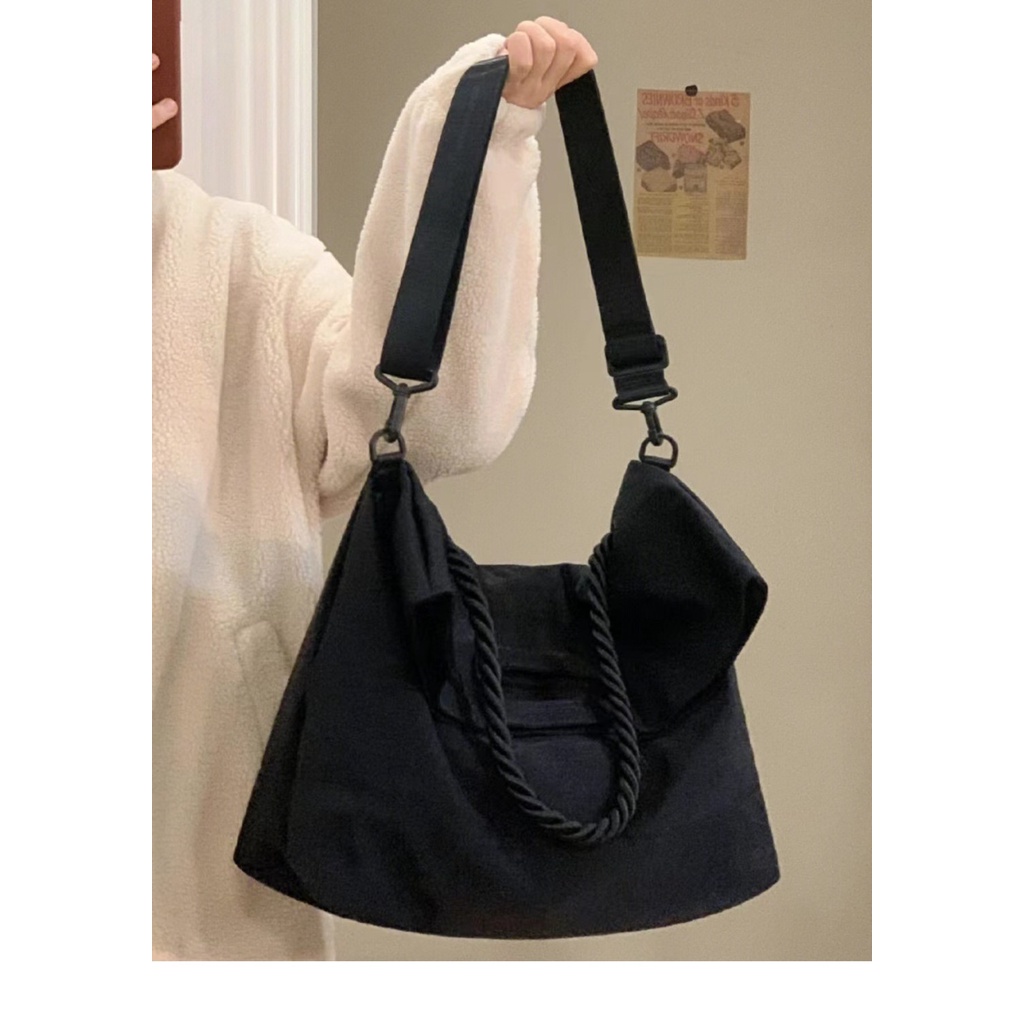 Túi Đeo Chéo Cỡ Lớn Phong Cách Mới Cho Nữ