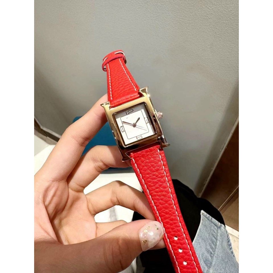 Đồng Hồ Nữ HM Dây Da