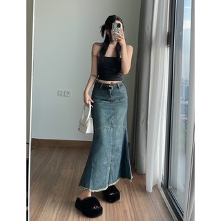    HÌNH THẬT   Chân váy jeans loe vintage - áo tube đen 